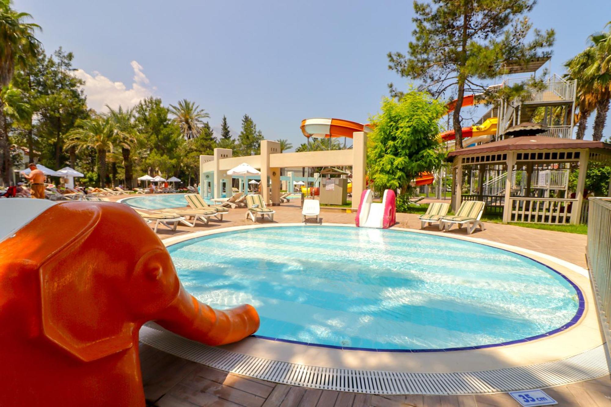 Queen'S Park Goynuk Hotel Kemer Zewnętrze zdjęcie